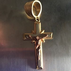 Cross 14k stamped